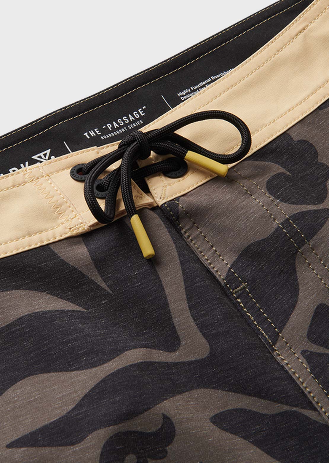 Roark Men&#39;s Passage 17&quot; Boardshorts Cagliari Military