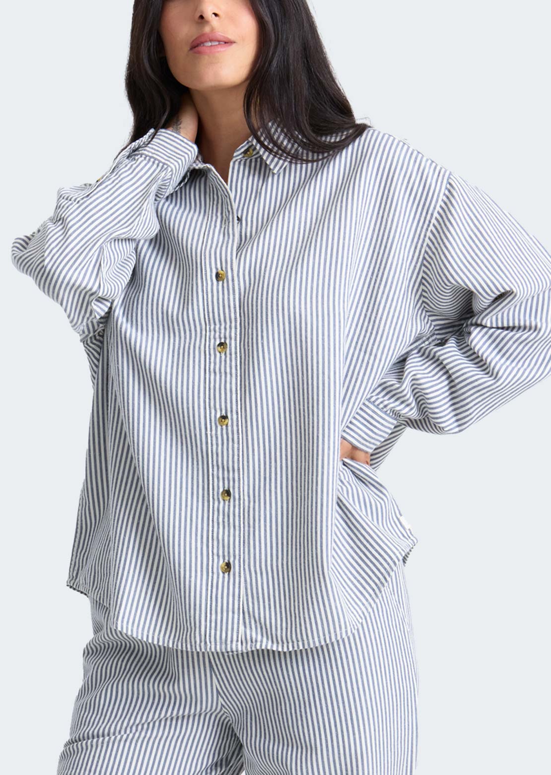 Roark Women's Costa Long Sleeve Button Up Shirt Neptune