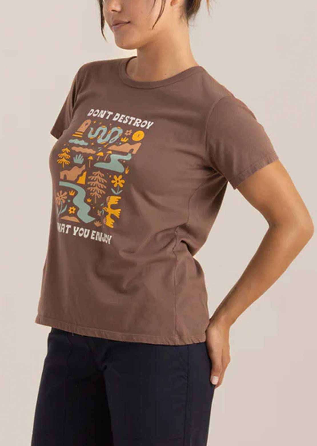 Roark Women's Enjoy Everyday T-Shirt Saddle