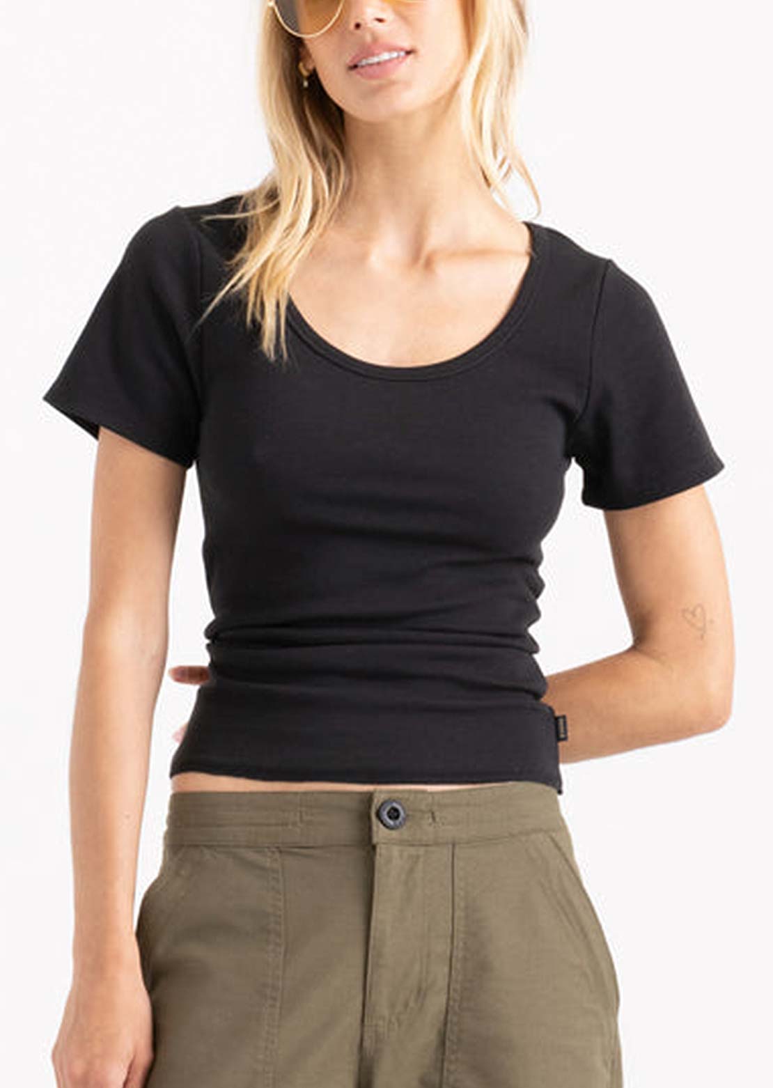 Roark Women Black's Wind Worn T-Shirt