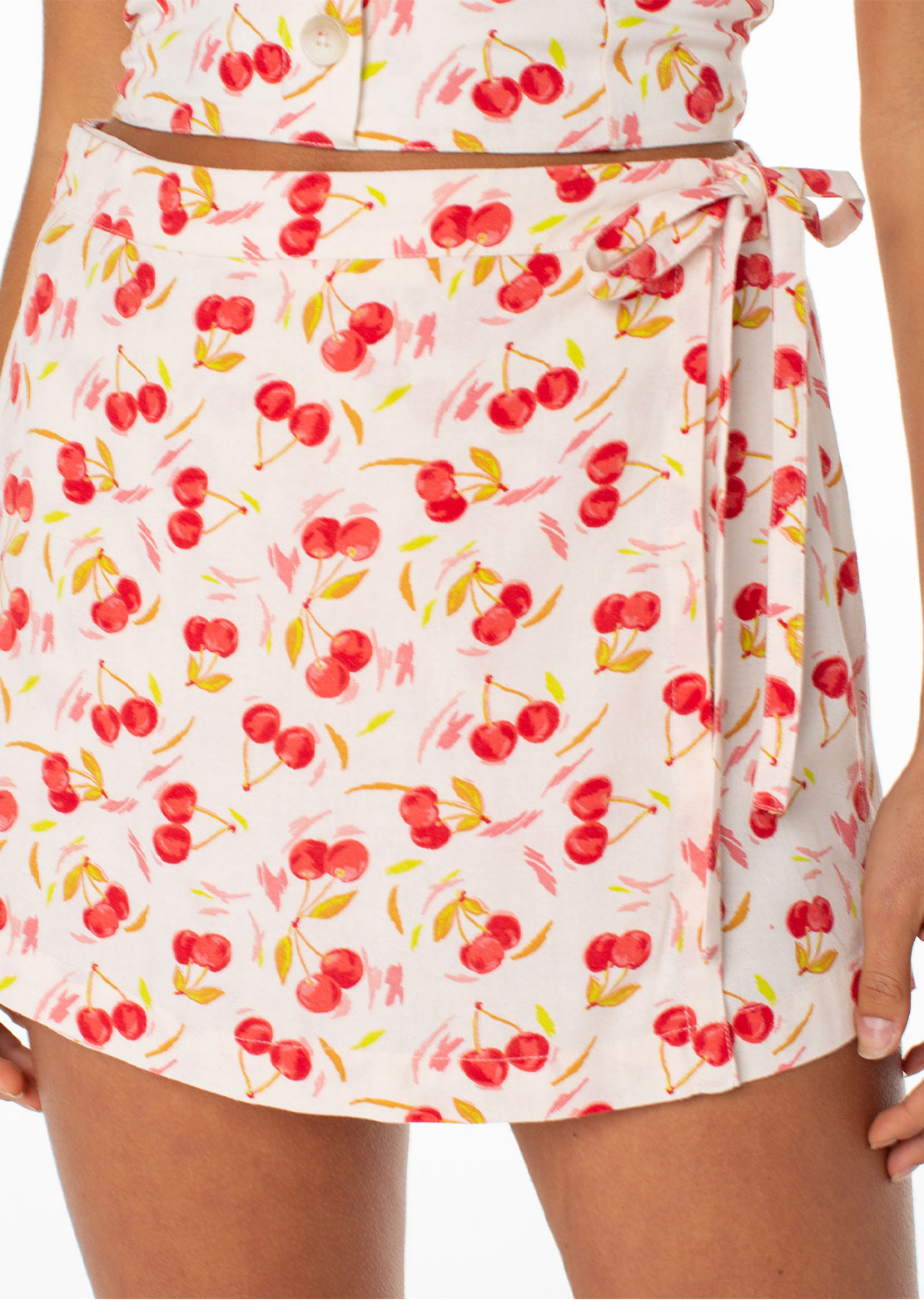 Roxy Women's Zola Skort Hibiscus Cherry On Top