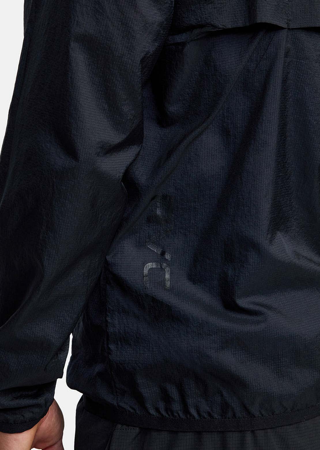 RVCA Men&#39;s Runner Jacket Black