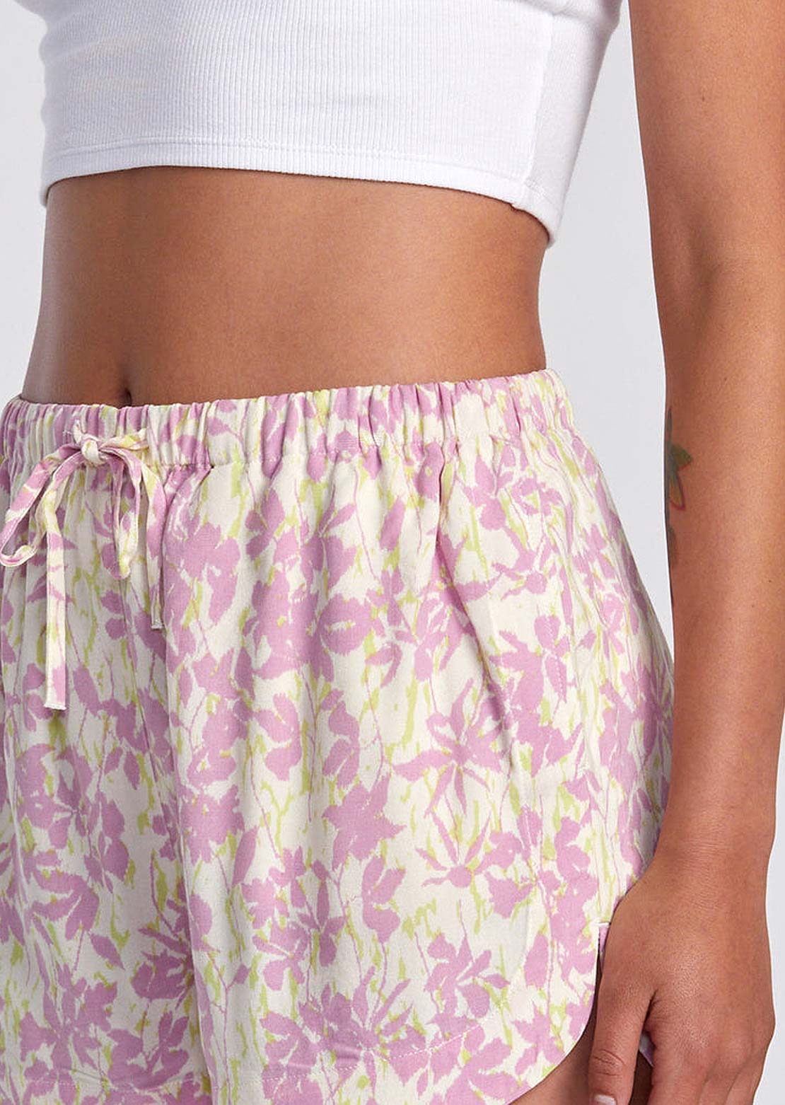 RVCA Women's New Yume Shorts Latte