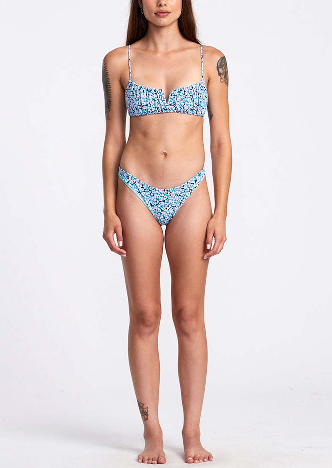 RVCA Women's Sprinkles V-Wire Bralette Black Floral