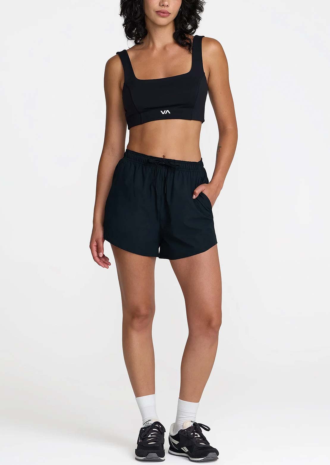 RVCA Women's VA Essential Yogger 12 Shorts Black