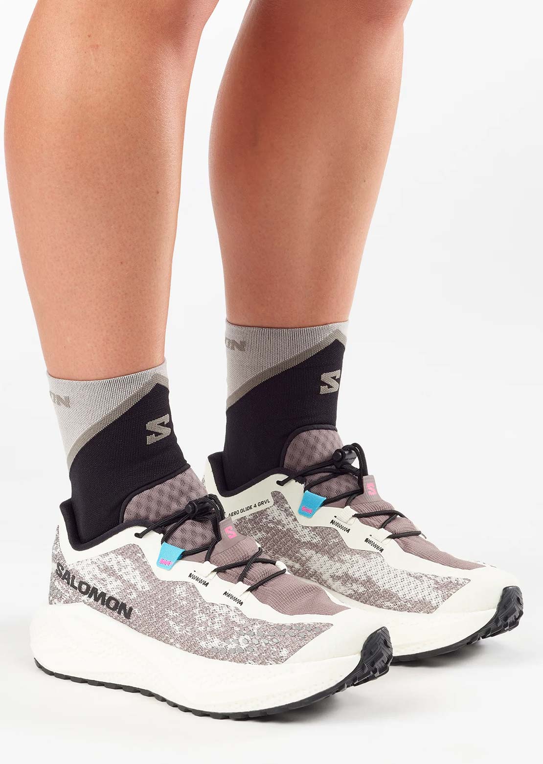 Salomon Women's Aero Glide 4 Gravel Running Shoes Vanilla Ice/Black/Iron