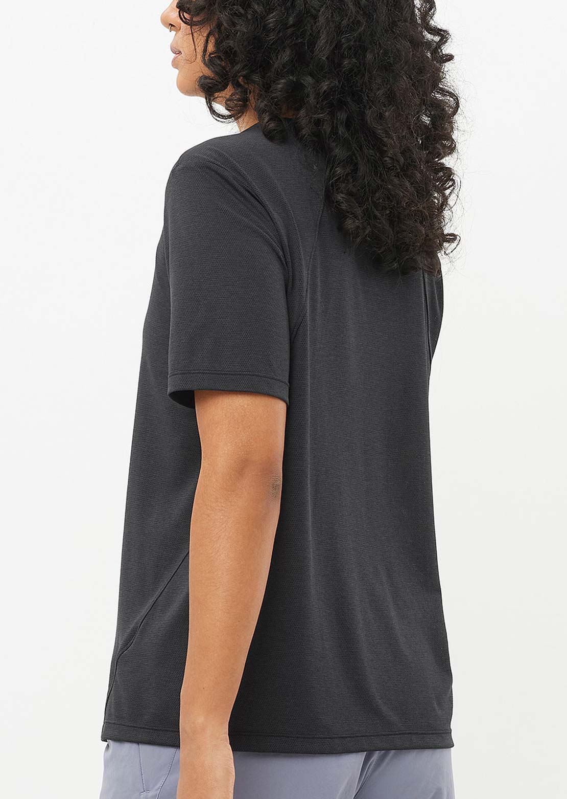 Salomon Women's Shakeout Core T-Shirt Deep Black
