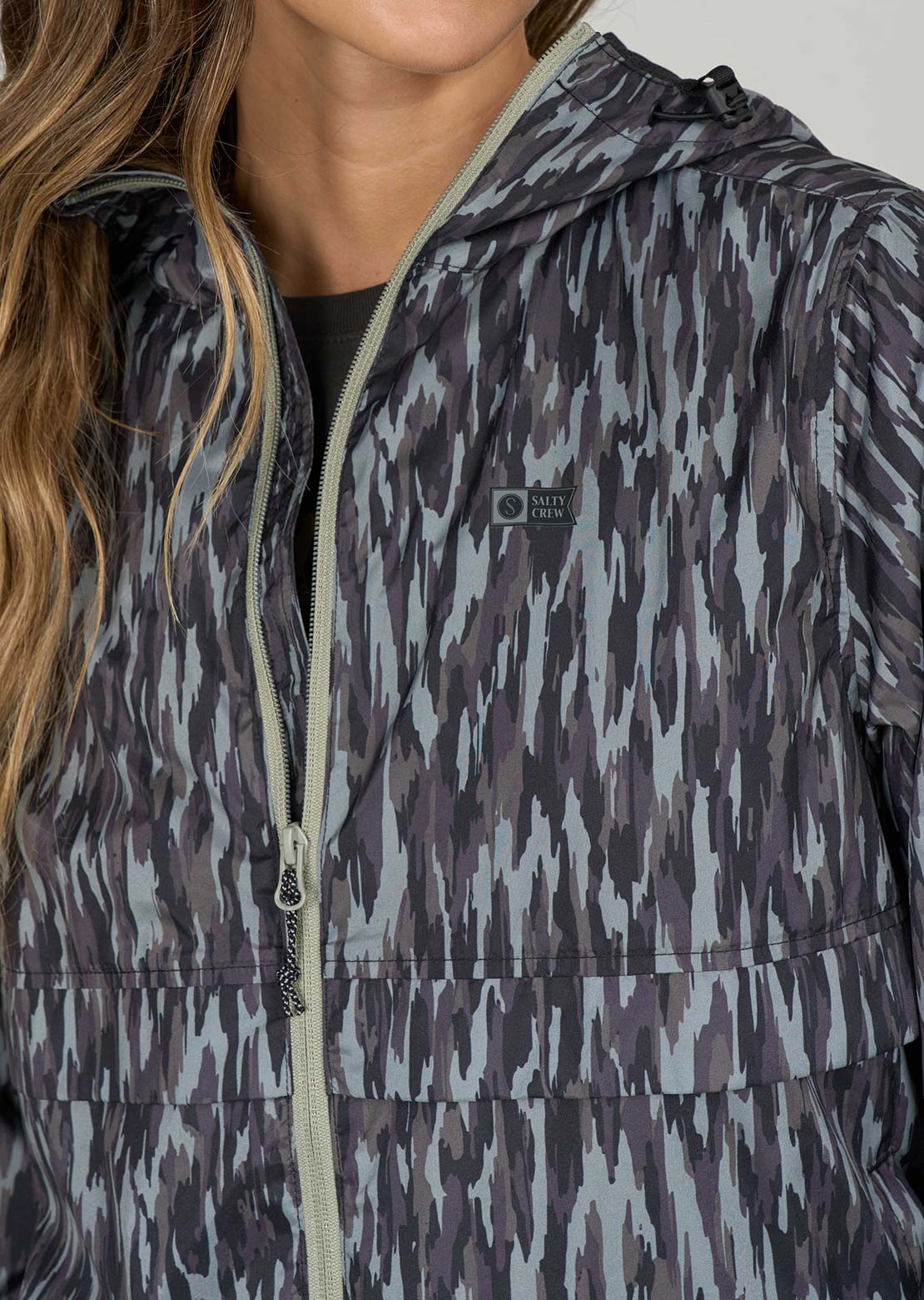 Salty Crew Women's Barrier Windbreaker Camo