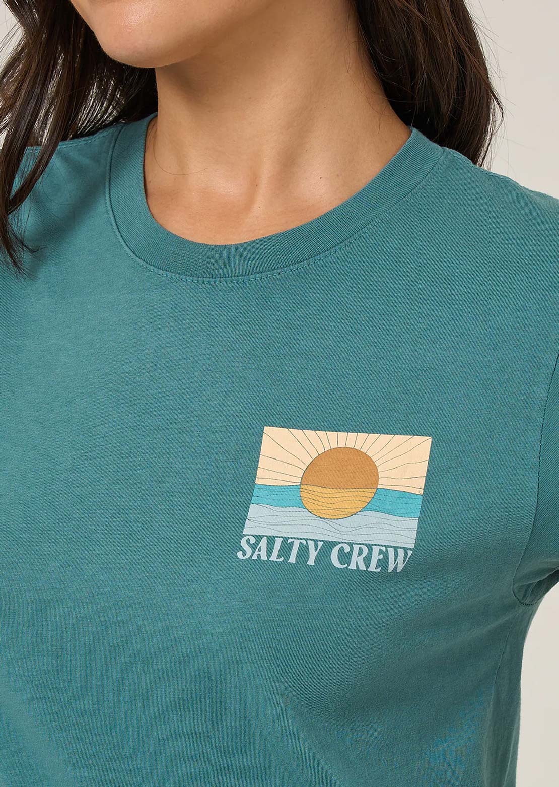 Salty Crew Women's Retro Wave Modern T-Shirt