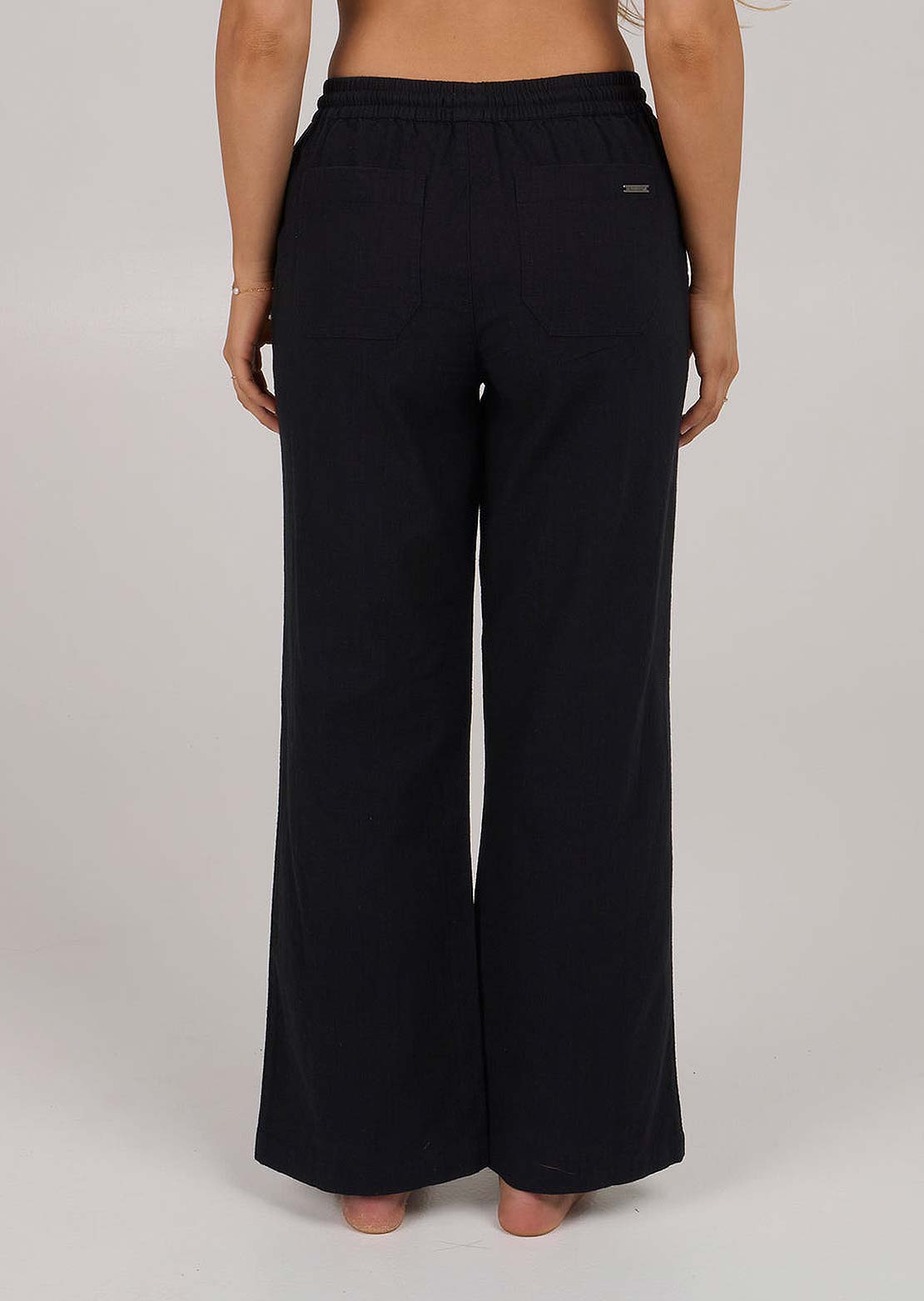 Salty Crew Women&#39;s Shoreline Beach Pant Black