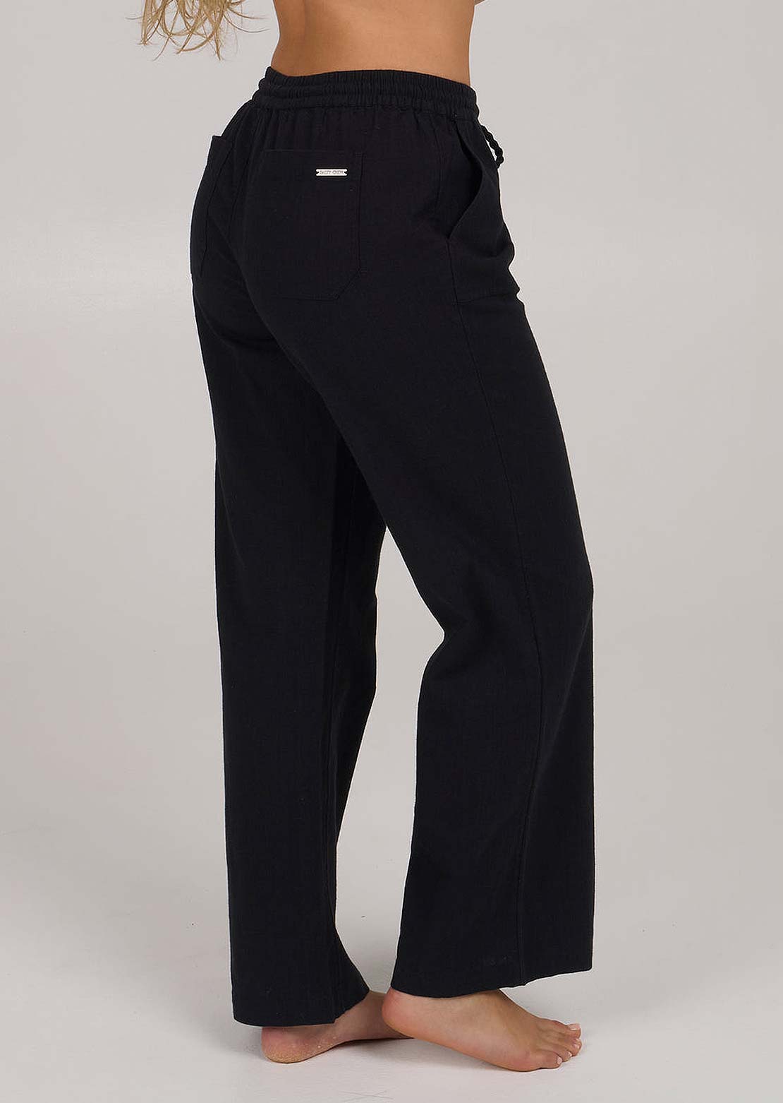 Salty Crew Women&#39;s Shoreline Beach Pant Black