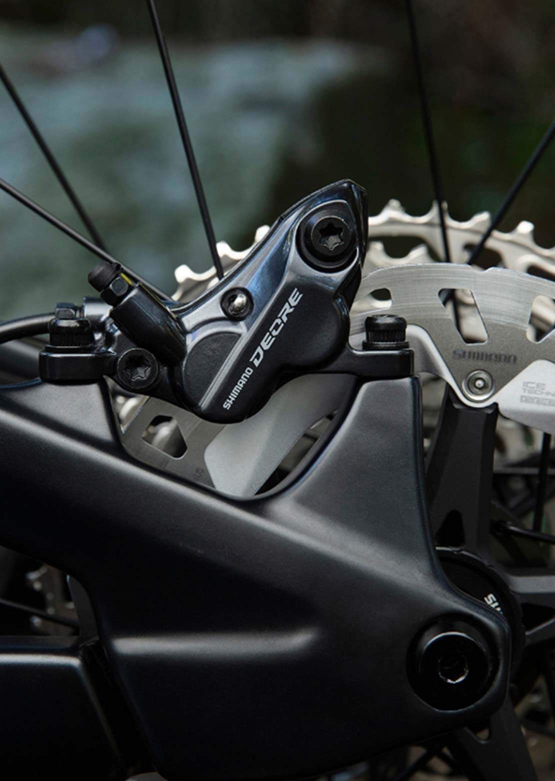 Shimano BL-M6100 & BR-M6120 Front Disc Brake Assembled Set Black