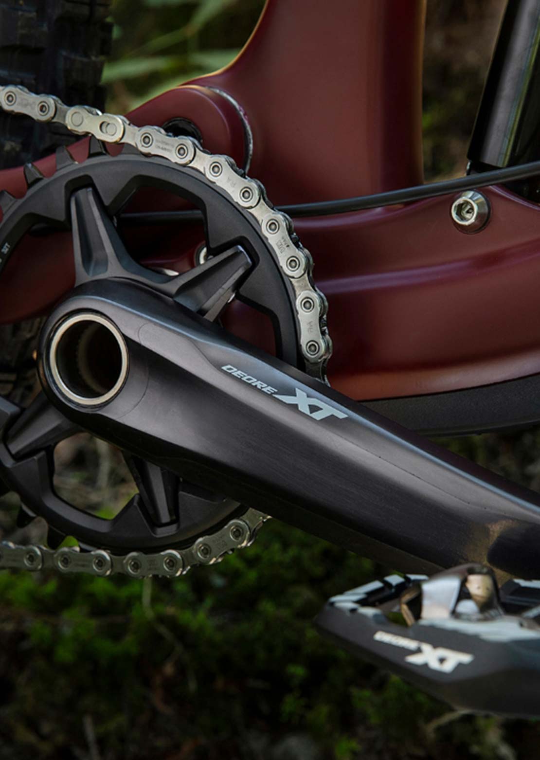 Shimano Deore XT 12 Speed FC-M8100 Crankset Black