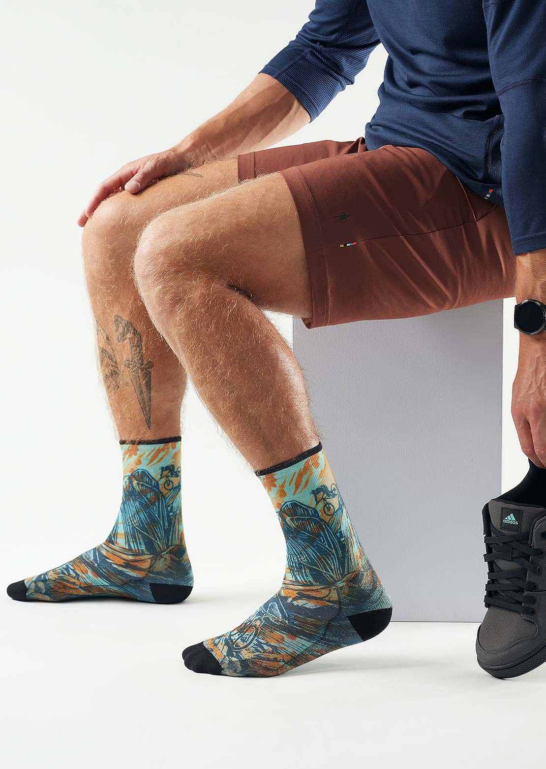 Smartwool Unisex Bike Zero Cushion Rugged Ride Print Crew Socks Capri