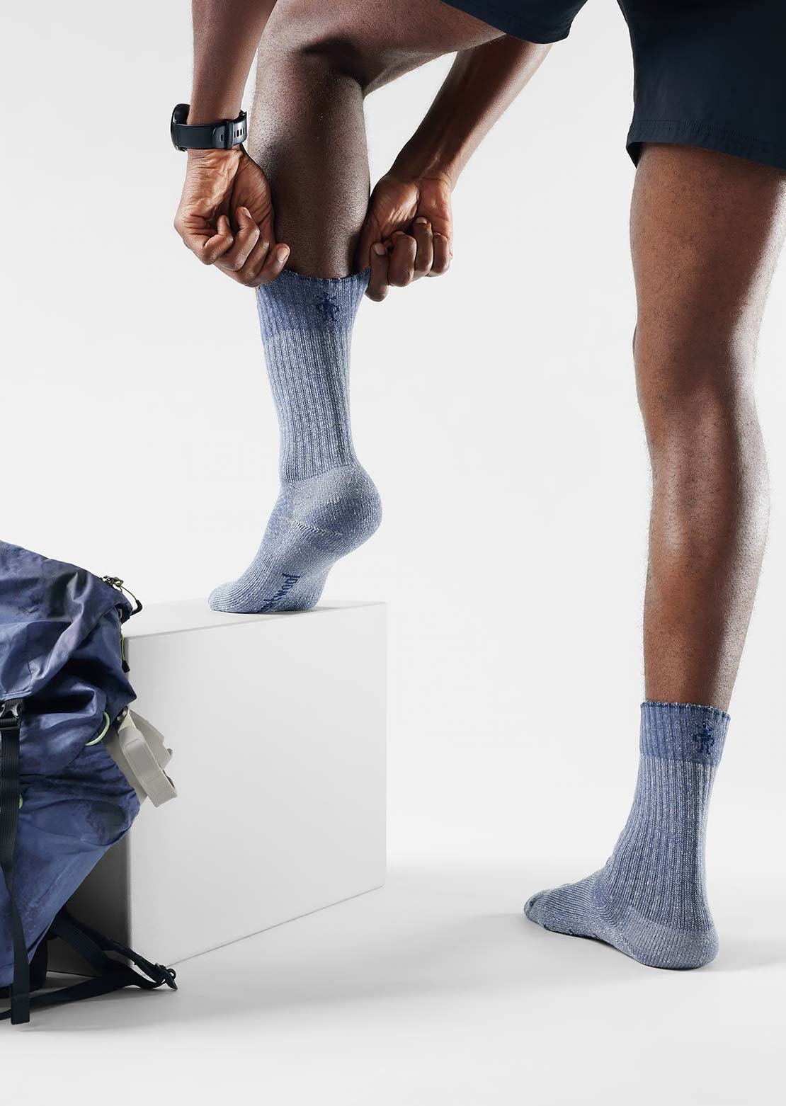 Smartwool Unisex Hike Classic Edition Light Cushion Second Cut Crew Socks Mightfall