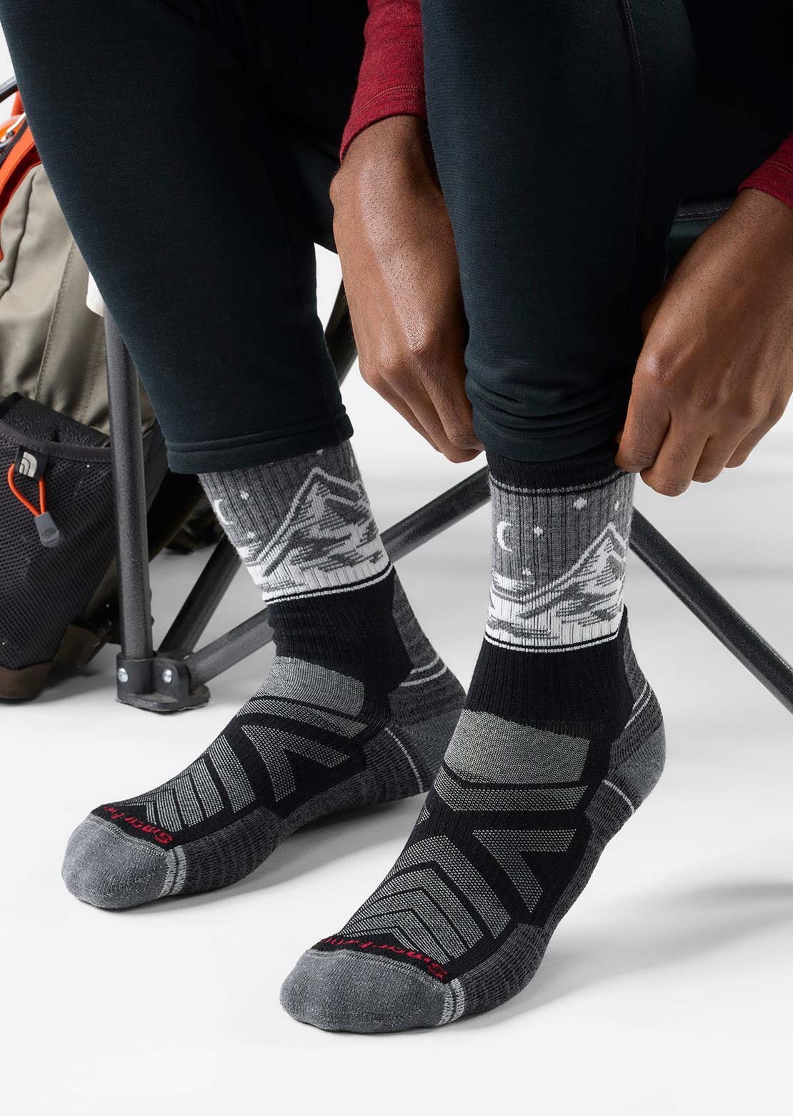 Smartwool Unisex Hike Light Cushion Valley View Crew Socks