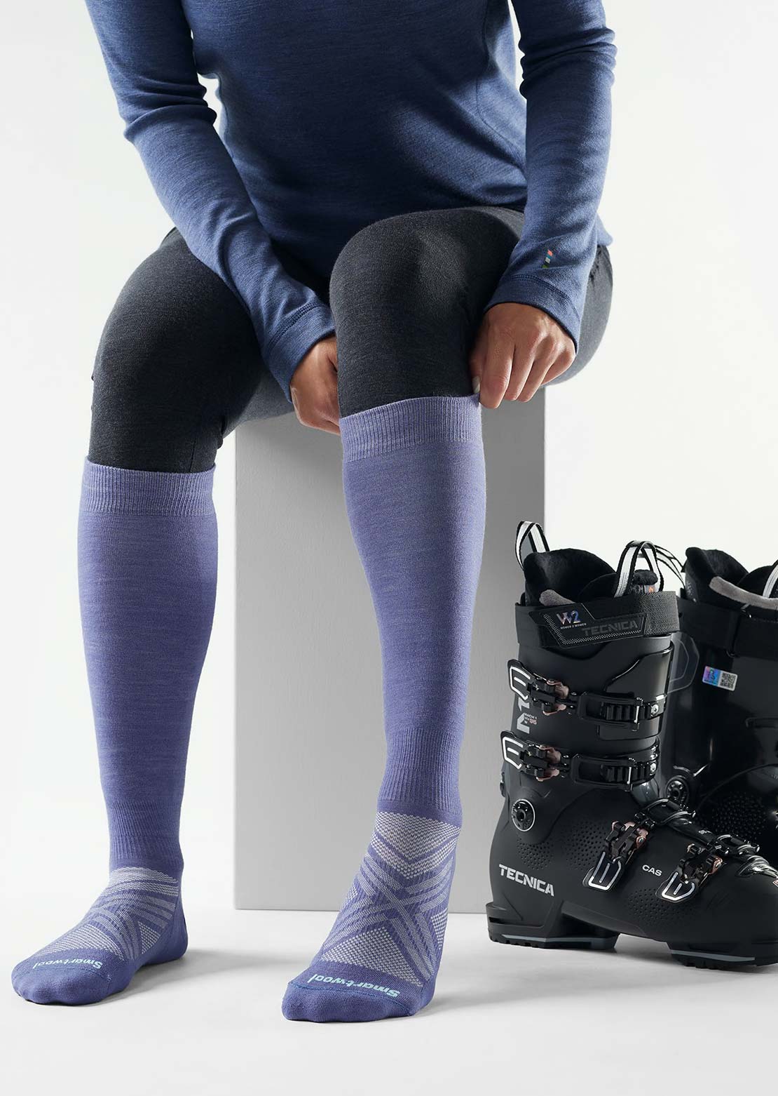 Smartwool Women’s Ski Zero Cushion Extra Stretch OTC Socks Nightfall Blue
