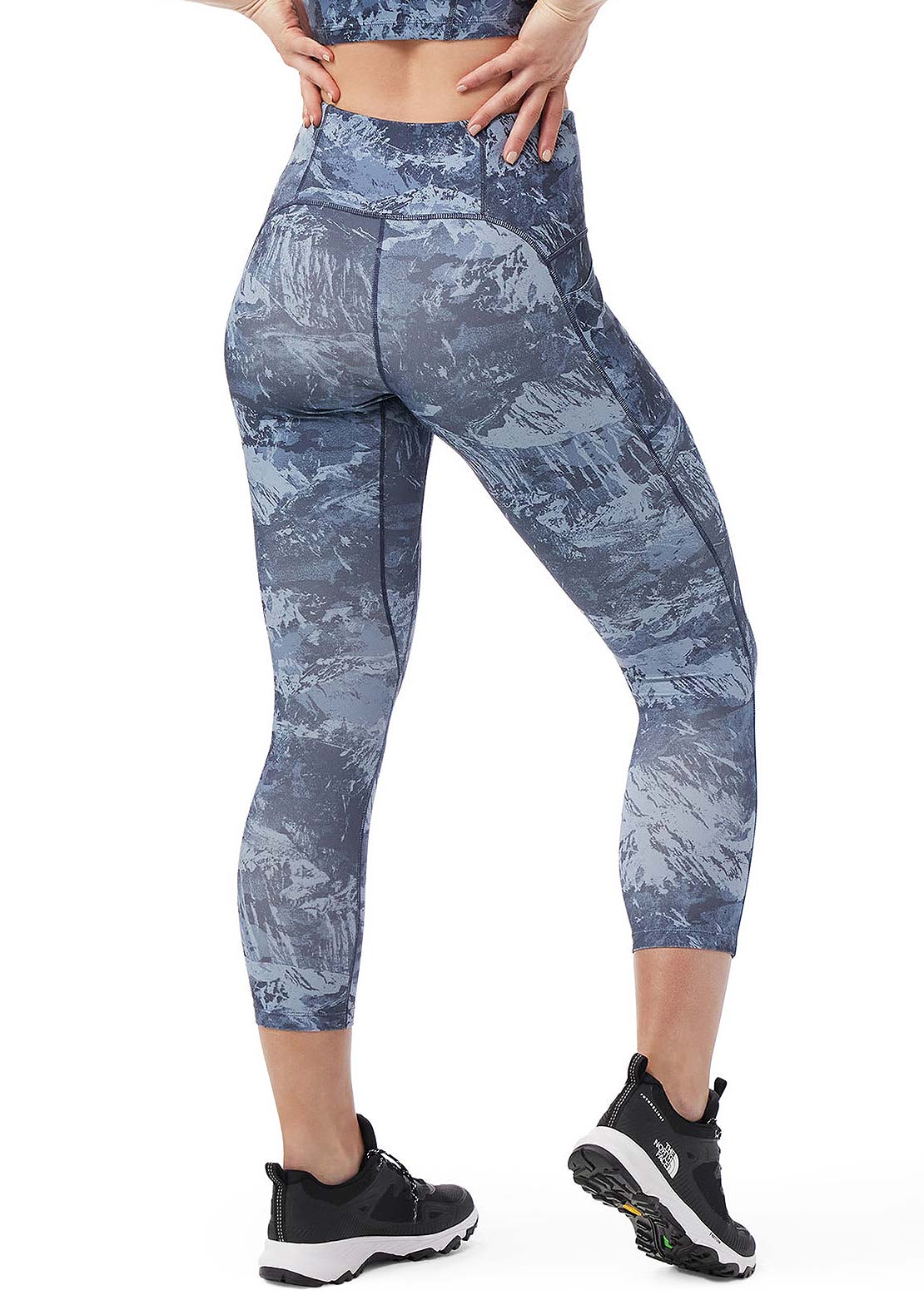 Smartwool Women&#39;s Active Printed 7/8 Legging Nightfall Blue Mountain