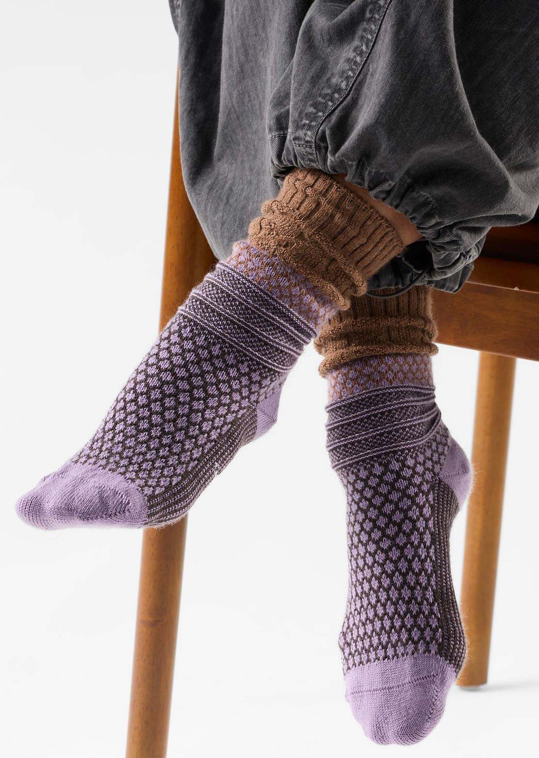 Smartwool Women's Everyday Cozy Popcorn Cable Crew Socks Purple Dawn