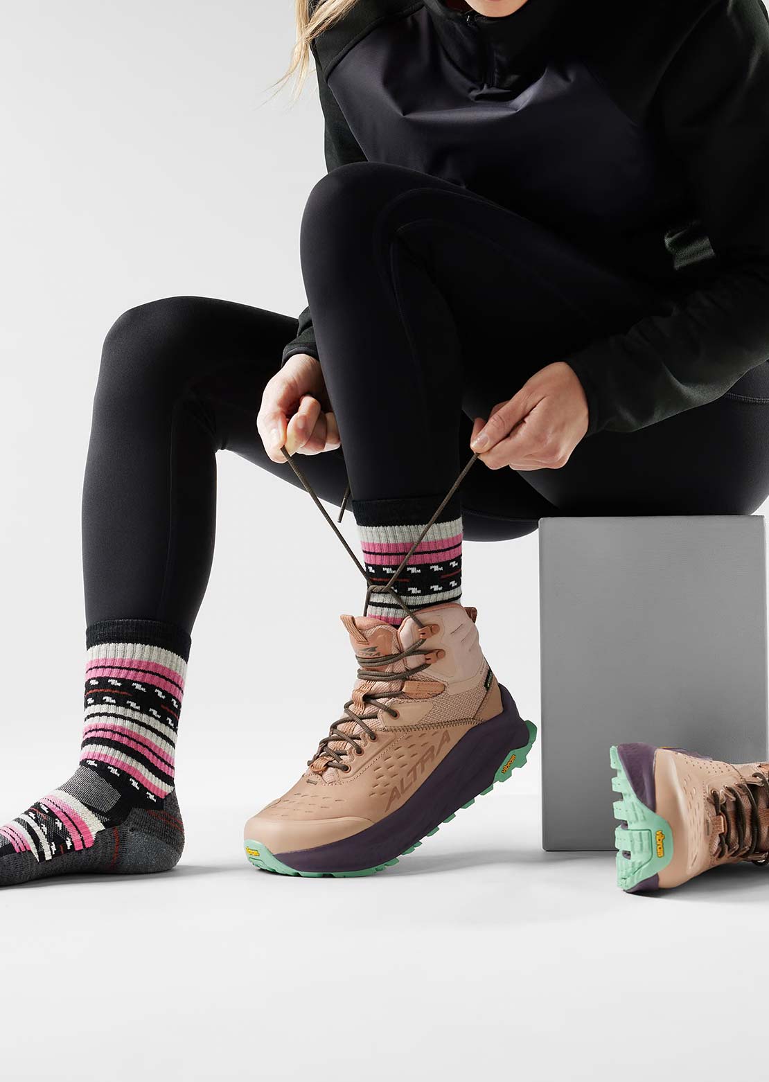 Smartwool Women's Hike Light Cushion Margarita Crew Socks Black