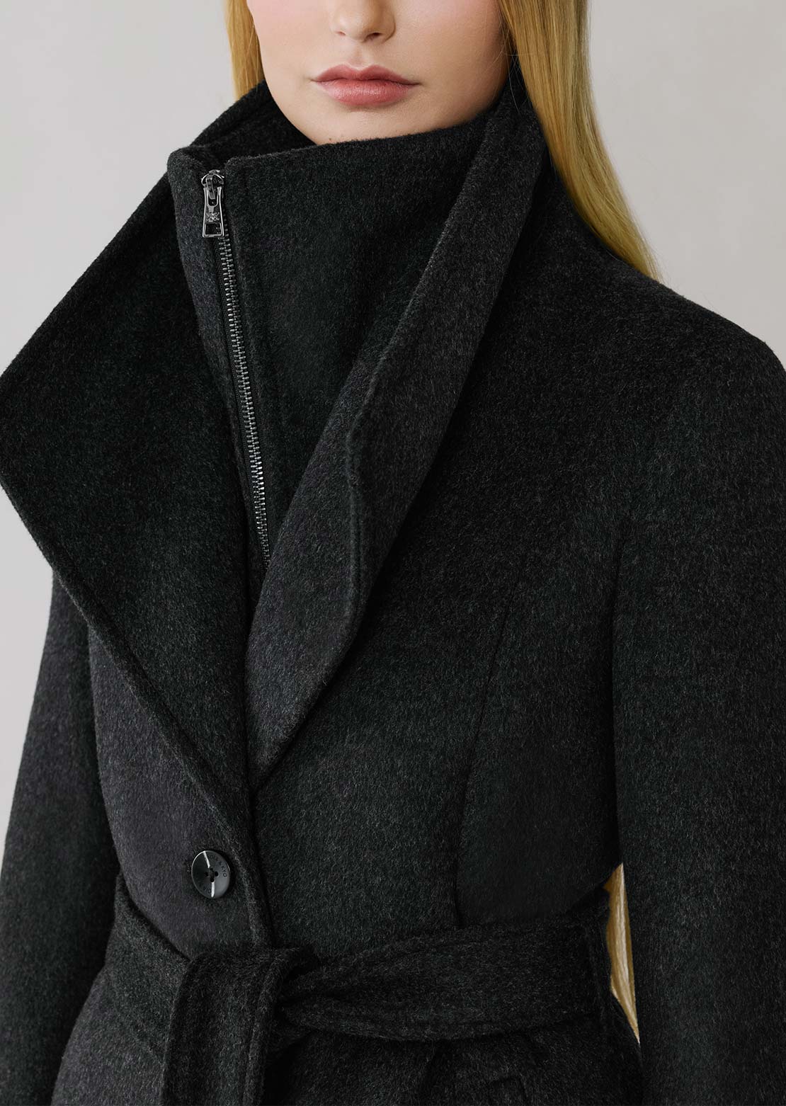 Soia & Kyo Women's Ilana Jacket Black