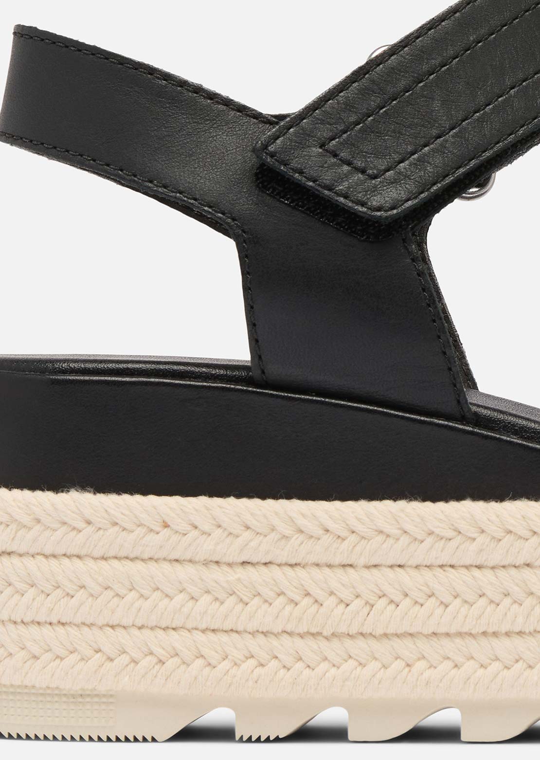 Sorel Women&#39;s Cameron Flatform Sandals