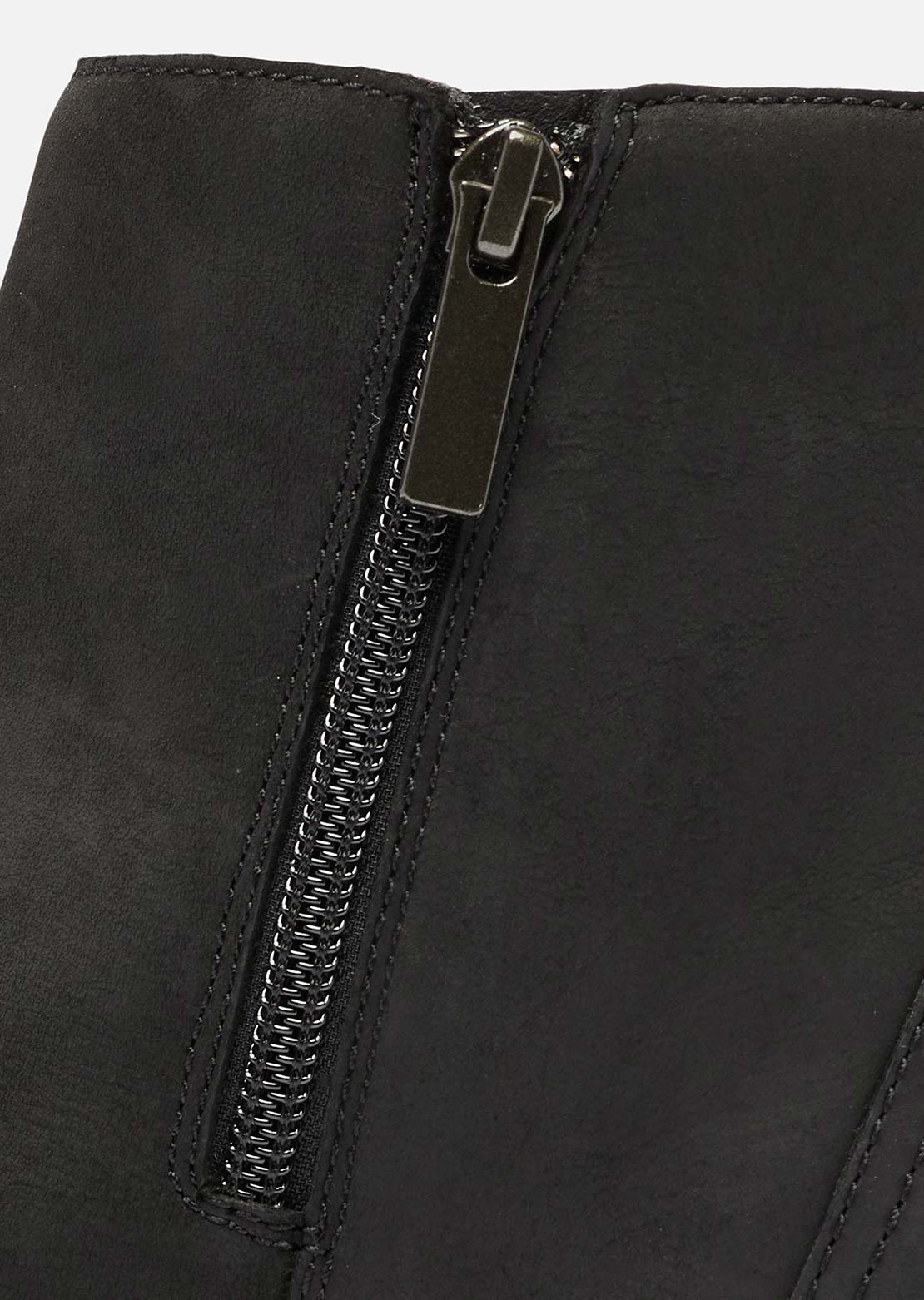 Sorel Women's Emelie III Zip Waterproof Boots Black/Black