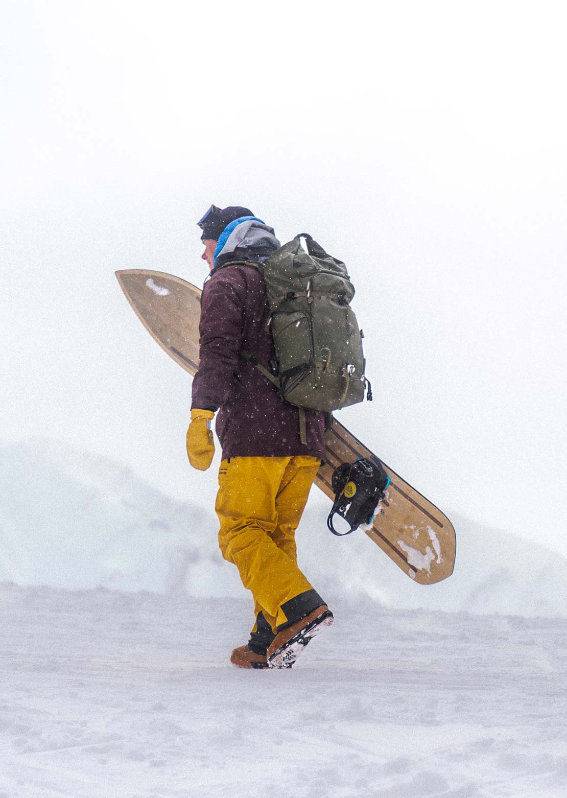 Stranda Men's Superglider Snowsurf Snowboard