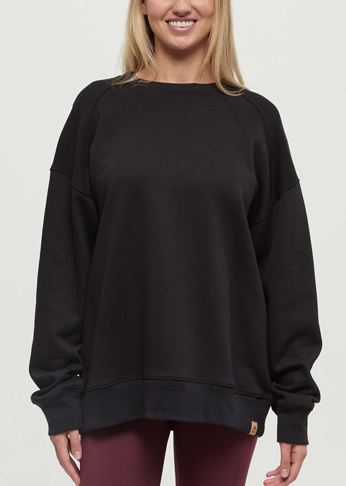 Tentree Women's Bluffs Crew Longsleeve Meteorite Black