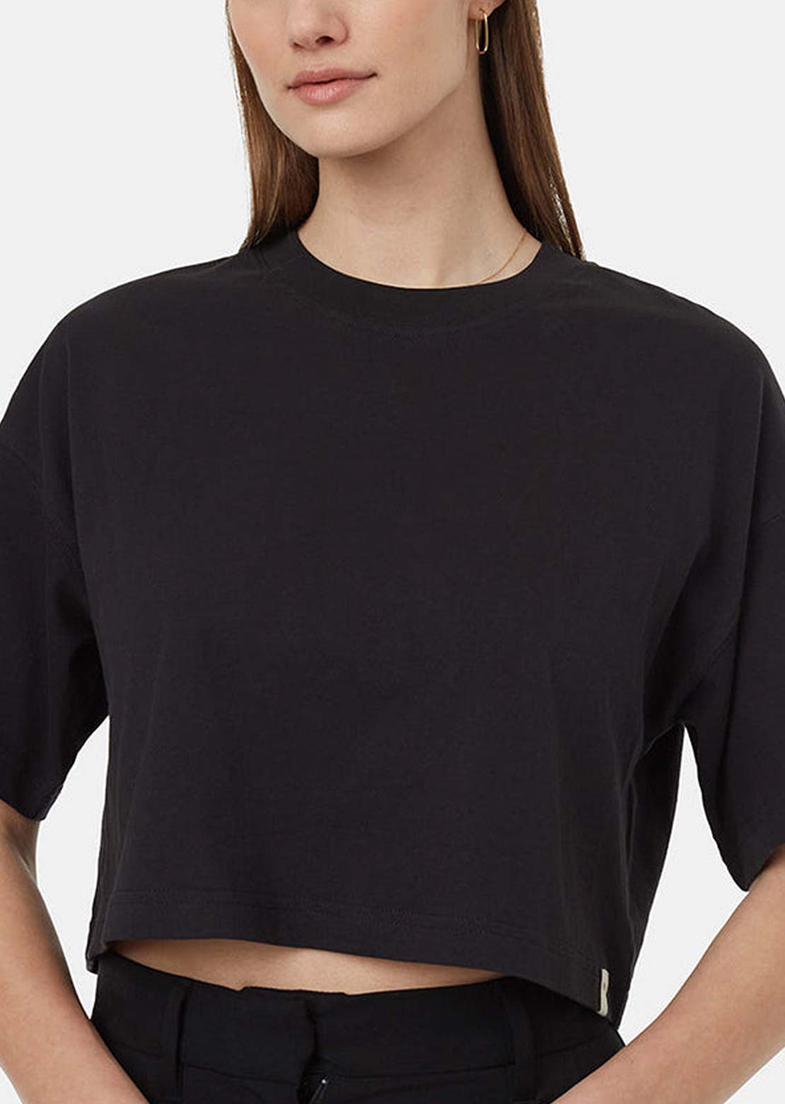Tentree Women&#39;s Regenerative Cotton Oversized Crop T-Shirt Meteorite Black