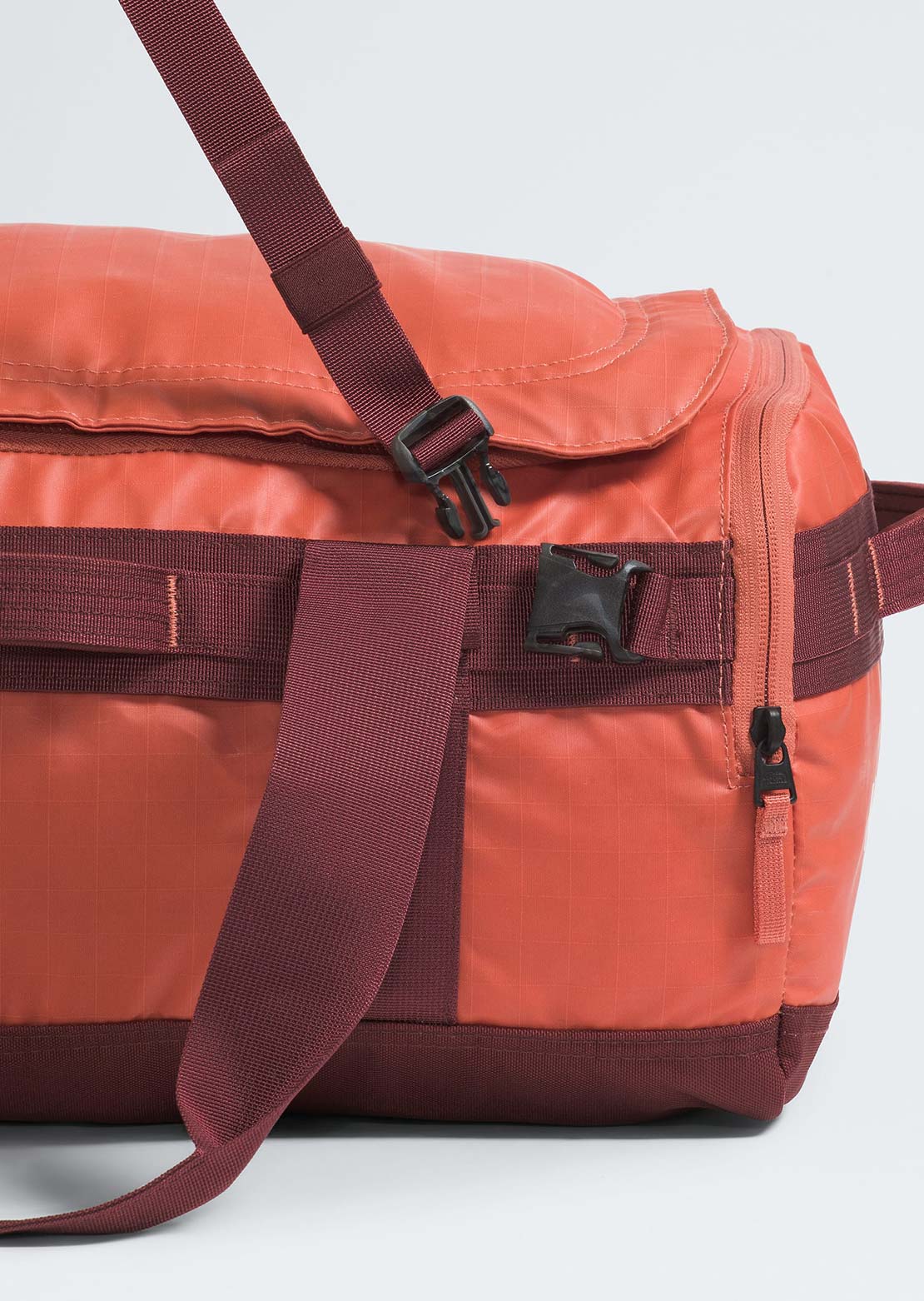 The North Face Base Camp Voyager 42L Duffel Bag Mars Dust/Sumac
