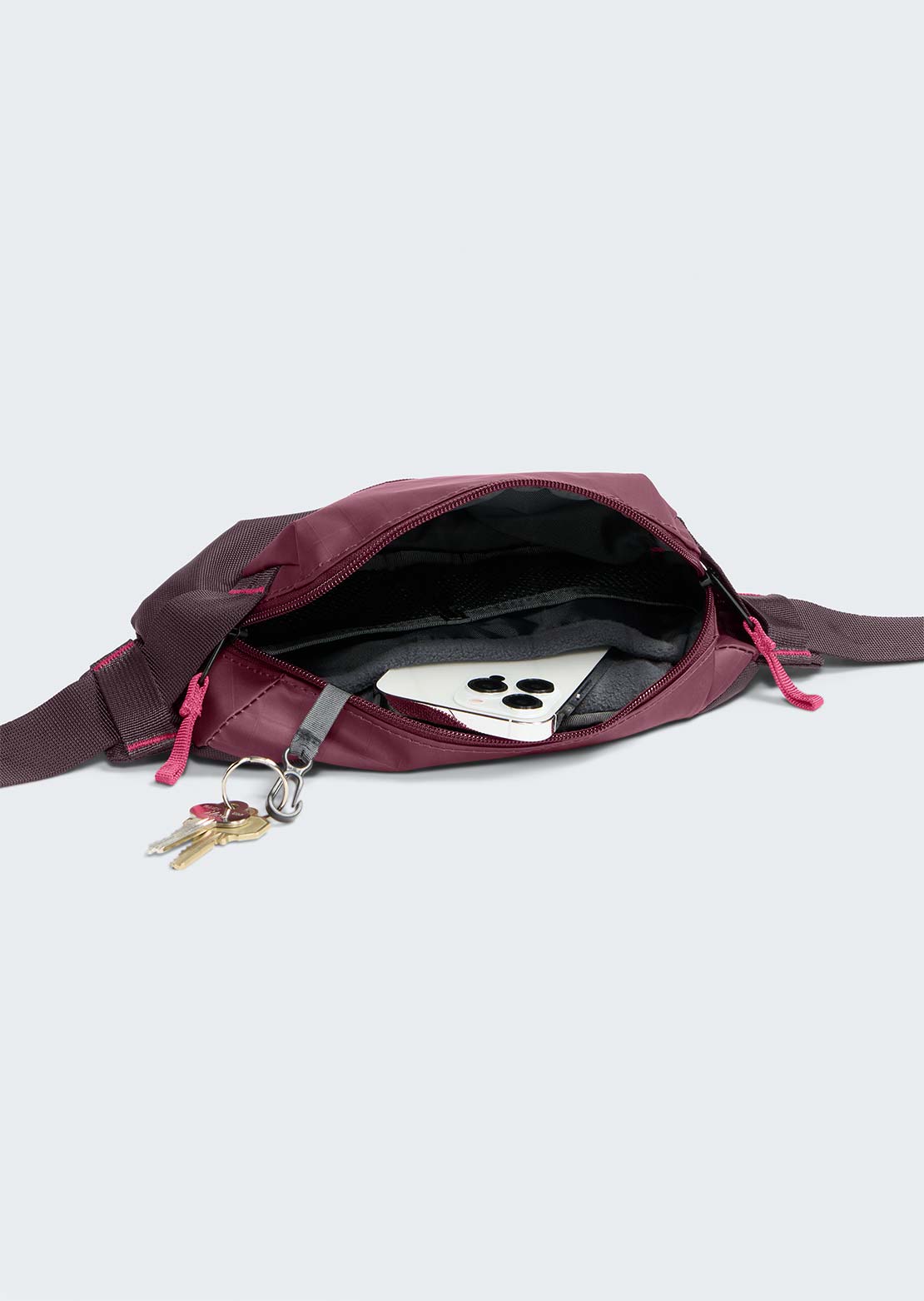 The North Face Base Camp Voyager Lumbar Travel Pack