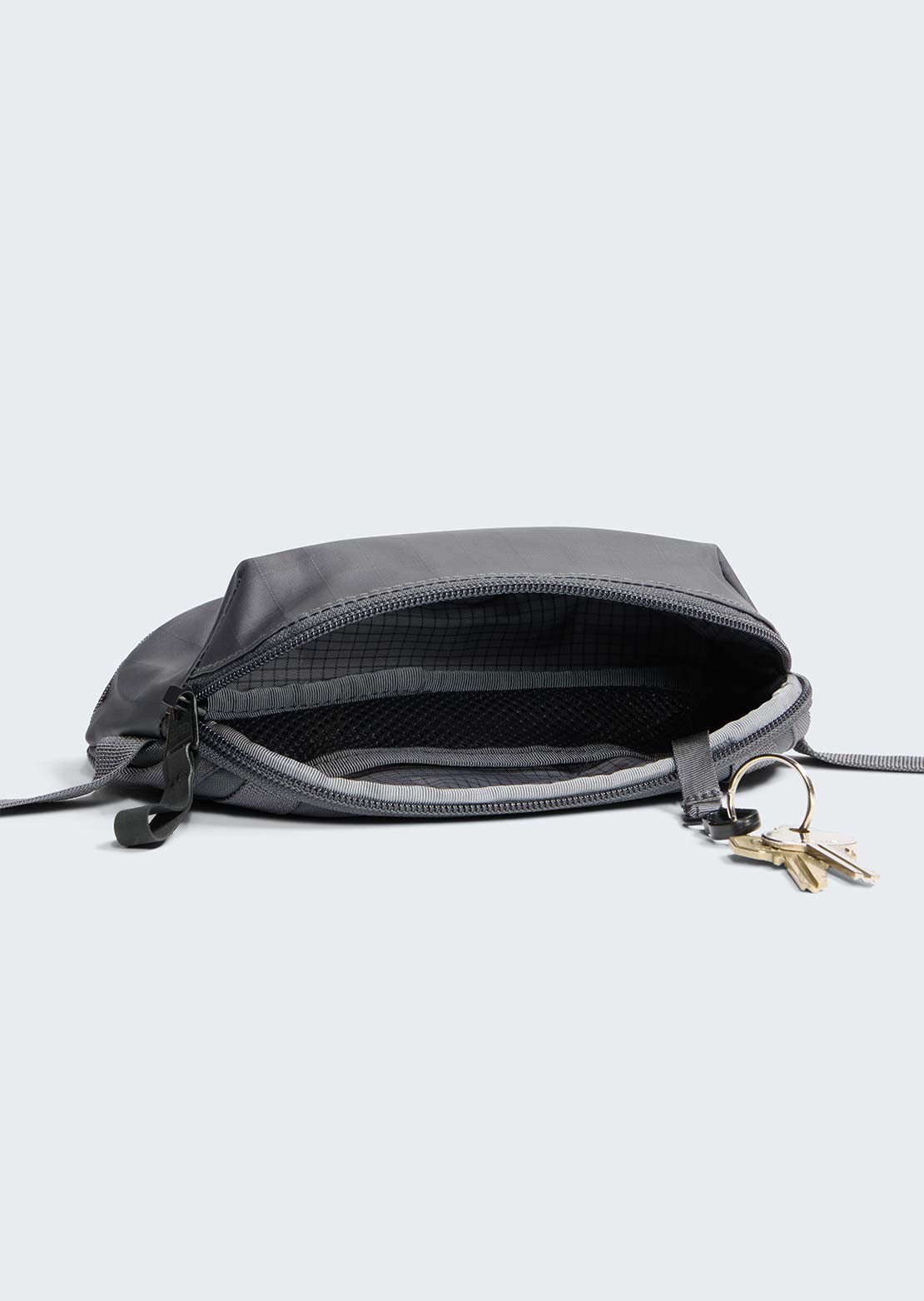 The North Face Base Camp Voyager Pro Travel Pouch