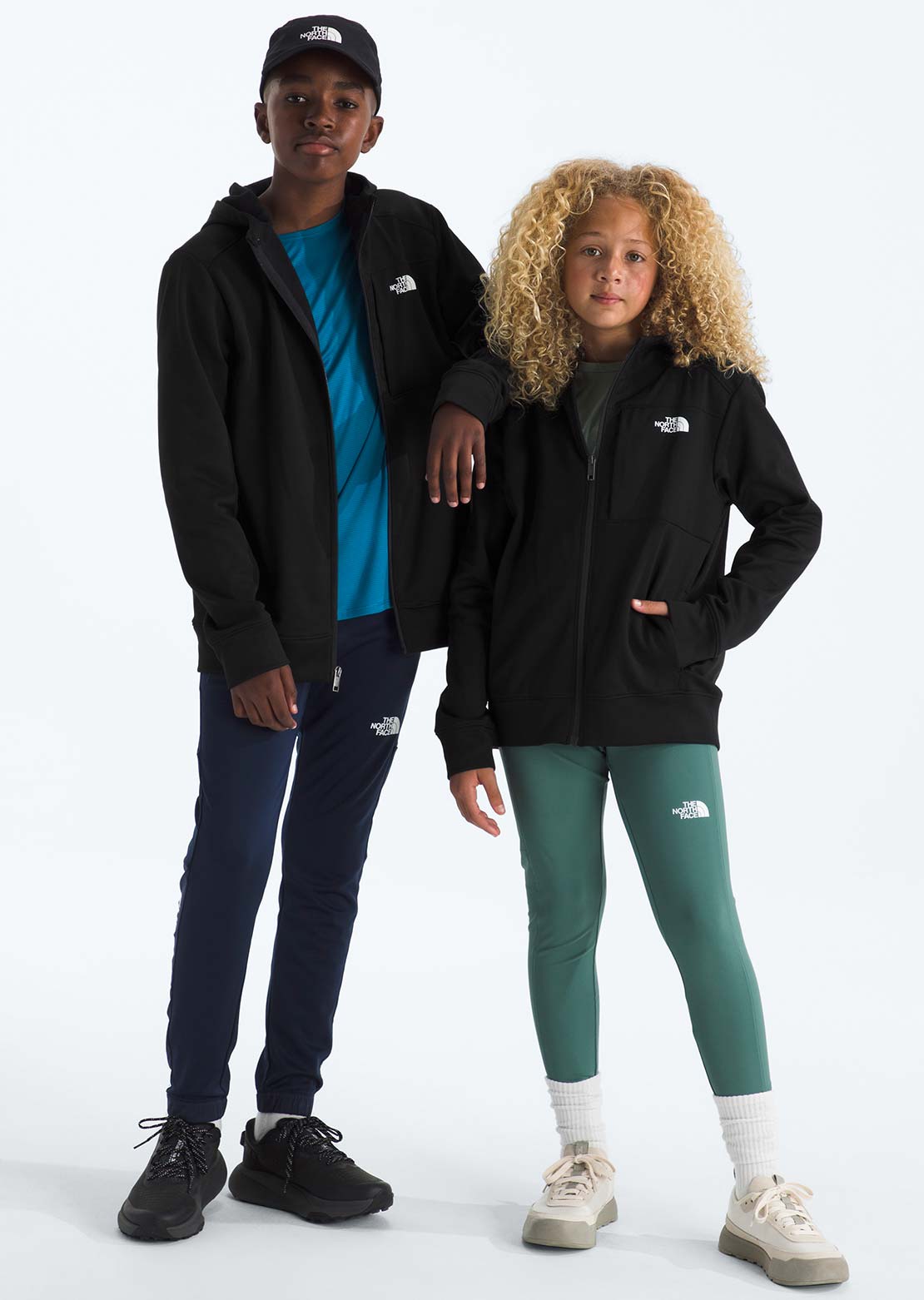 The North Face Junior TNF Performance Fleece Full Zip Hooded Jacket TNF Black