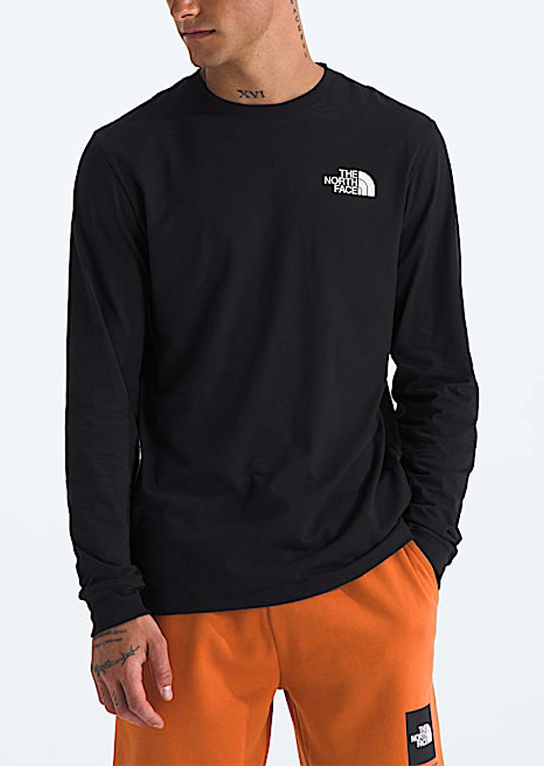 The North Face Men&#39;s Box NSE Longsleeve TNF Black/TNF White