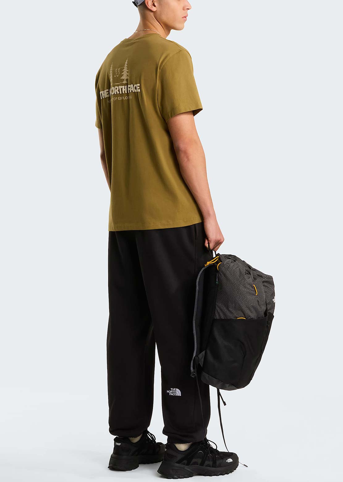 The North Face Men's Camping Relaxed Graphic T-Shirt Cedar