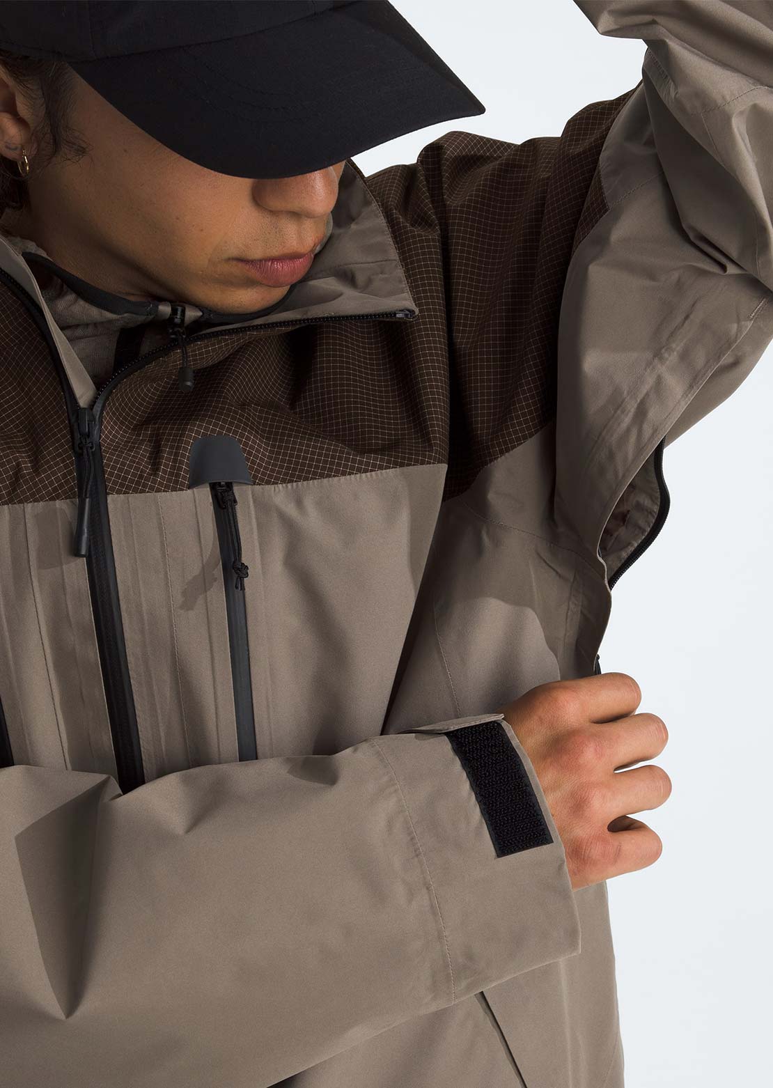 The North Face Men's EG Devils Thumb GTX Jacket Mocha Brown/Smokey Brown