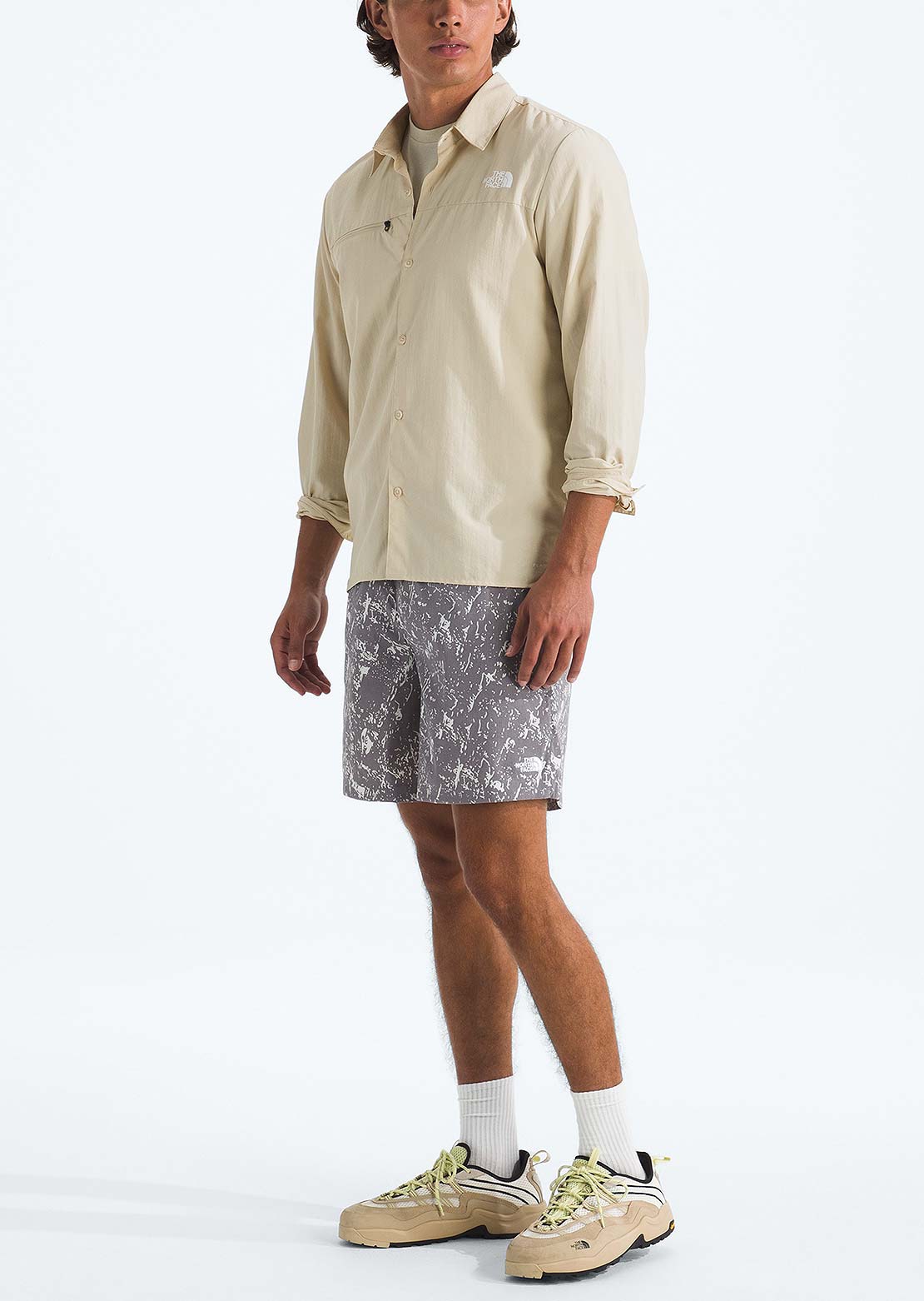 The North Face Men's Packable Long Sleeve Button Up Shirt Desert Stone