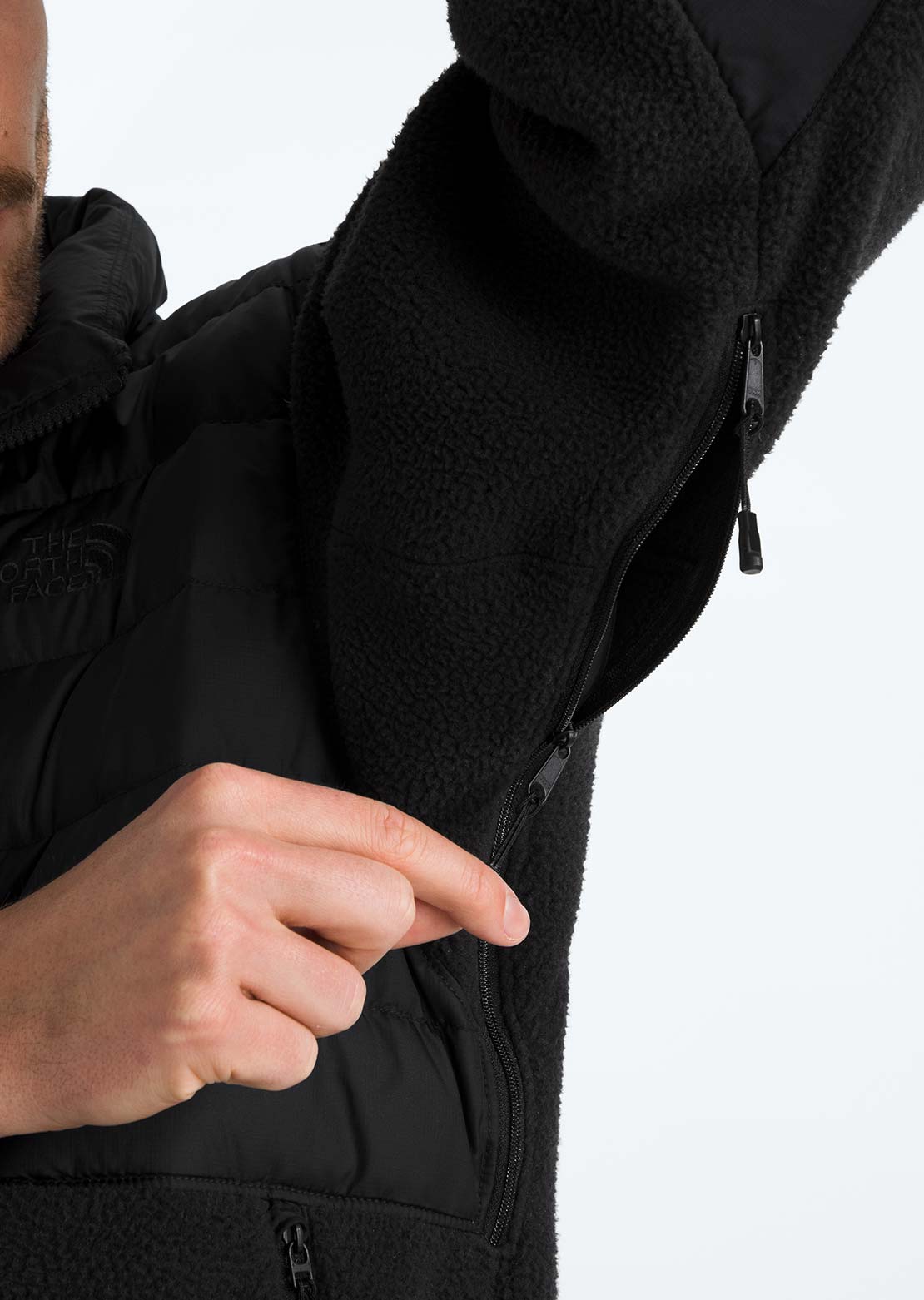 The North Face Men's RMST Denali Tek Hybrid Jacket TNF Black