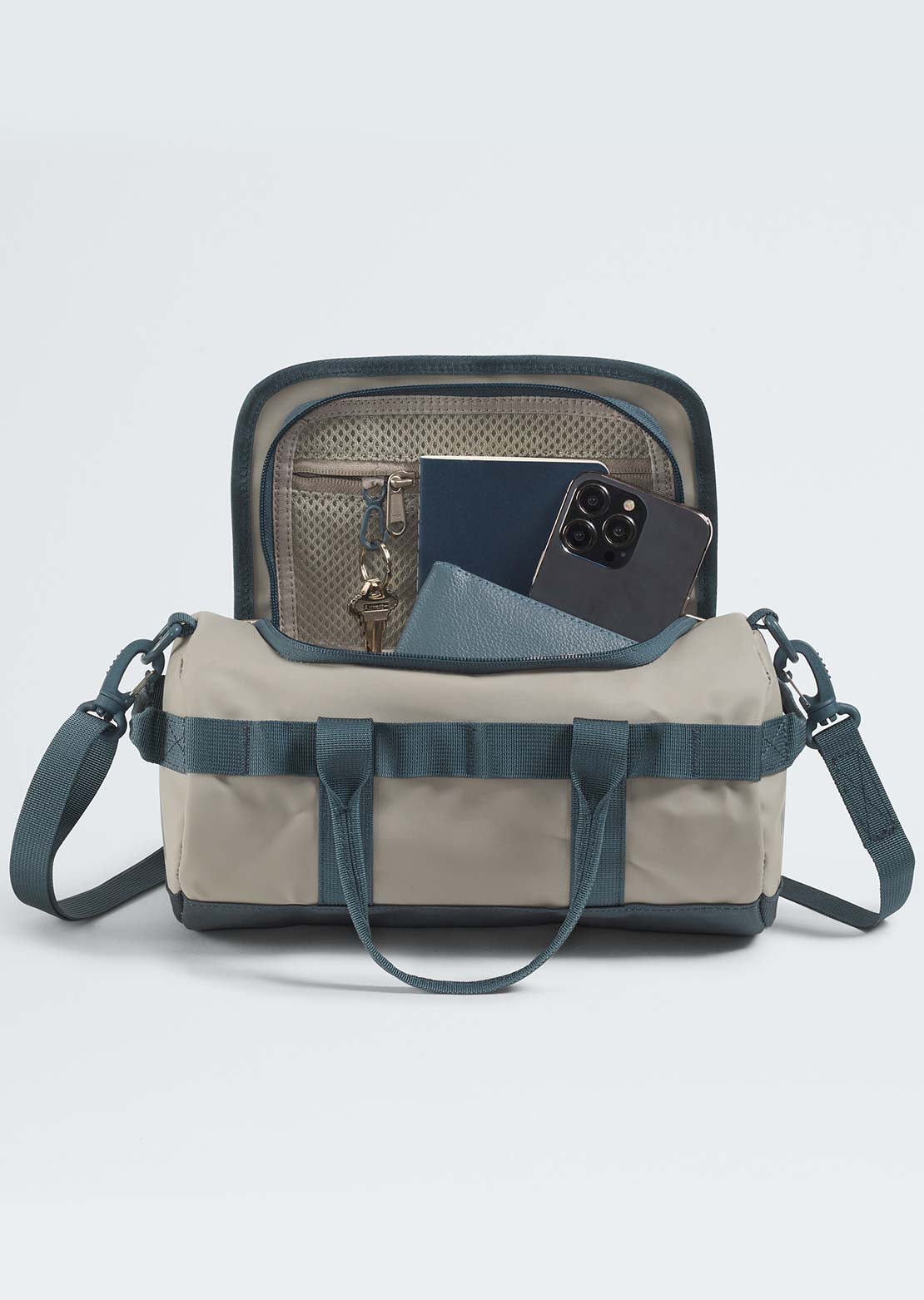 The North Face Unisex Base Camp Duffel Shoulder Bag Stone Slab/Granite Grey