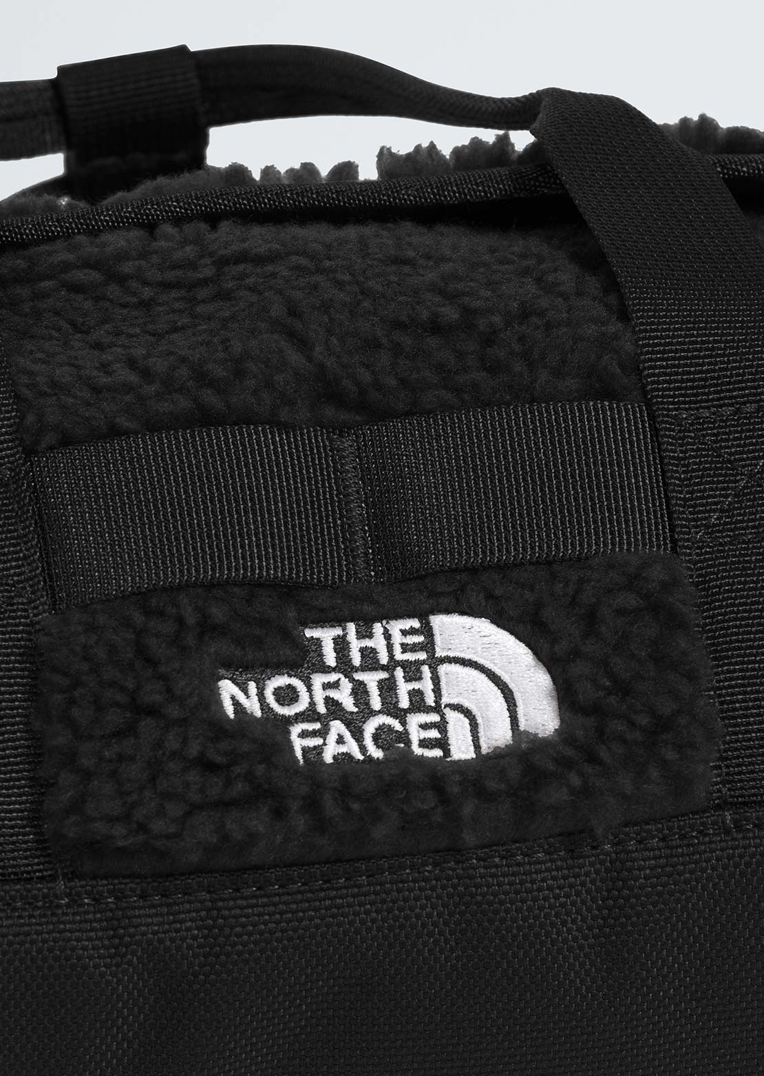 The North Face Unisex Base Camp High Pile Mini Bag TNF Black/TNF White