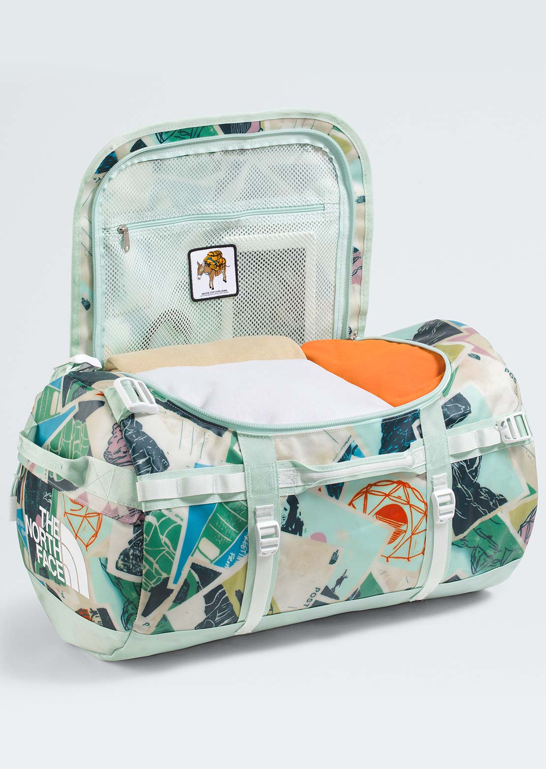 The North Face Unisex Base Camp S Duffel Bag Opal Frost/TNF Postcards Print/Opal Frost/Pearl Stone