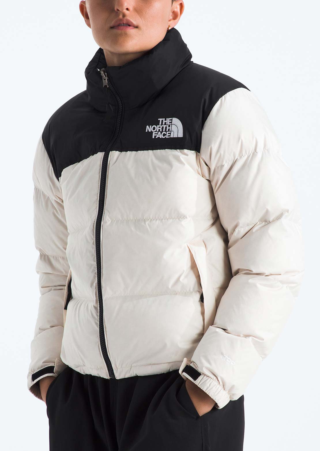 The North Face Women's 1996 Retro Nuptse Jacket White Dune/TNF Black/Recycled