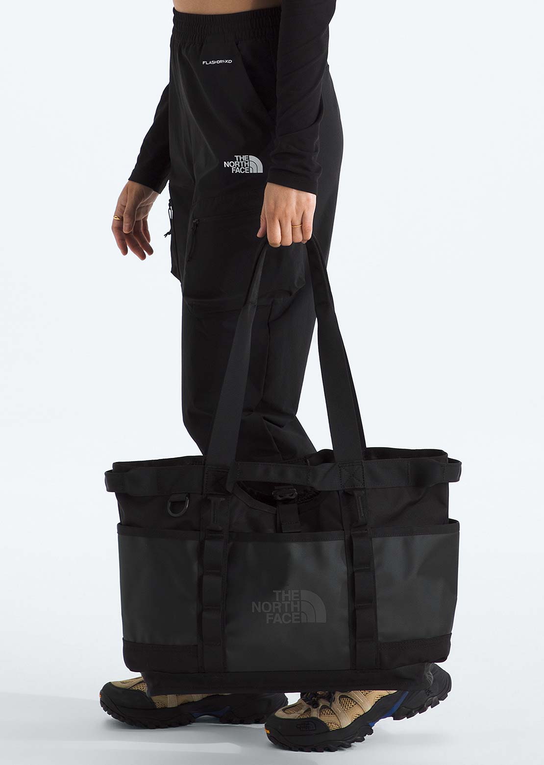 The North Face Women's Base Camp Utility Tote Bag TNF Black/Asphalt Grey