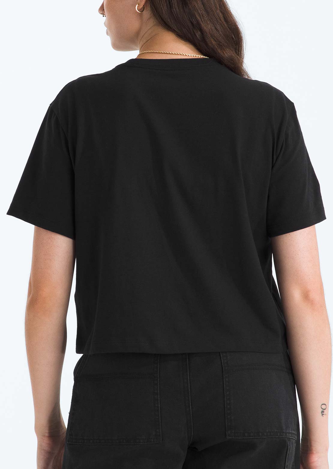 The North Face Women's Evolution Simple Dome Crop Relaxed T-Shirt TNF Black