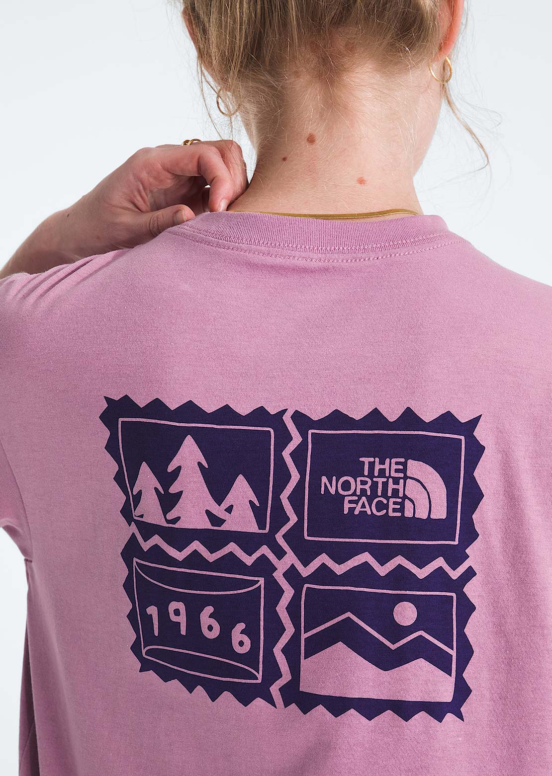 The North Face Femmes Exploring Stamps Relaxed T-Shirt