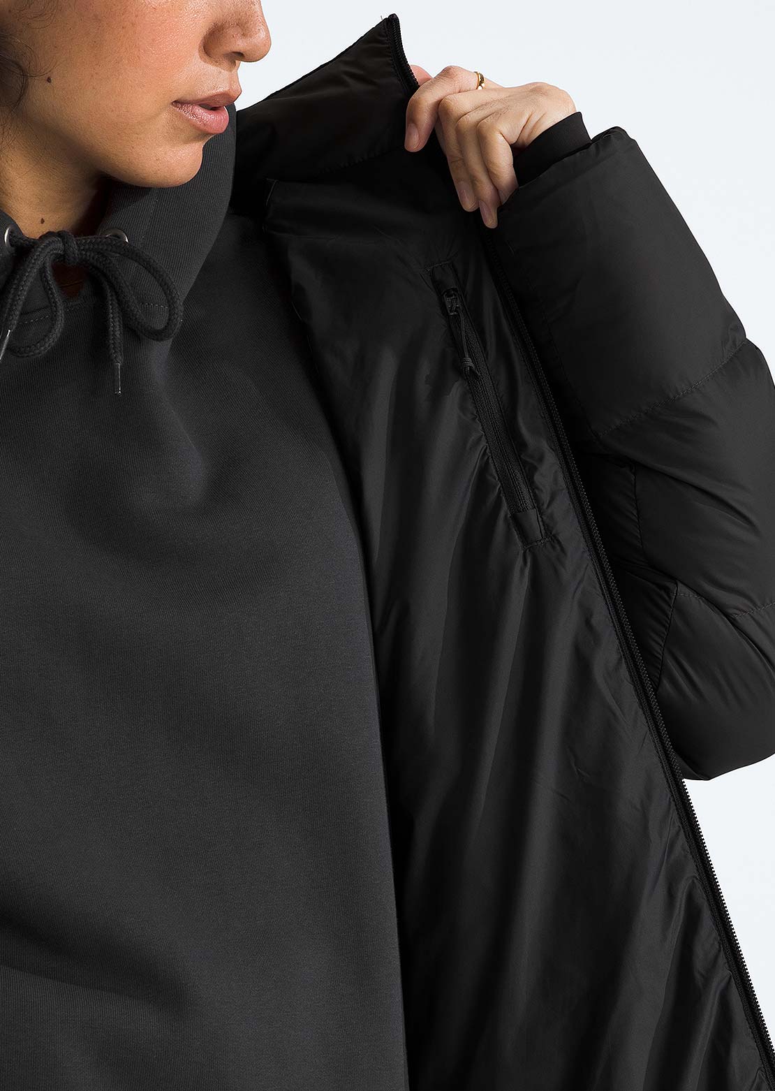 The North Face Women's Hydrenalite City Long Down Hooded Parka TNF Black