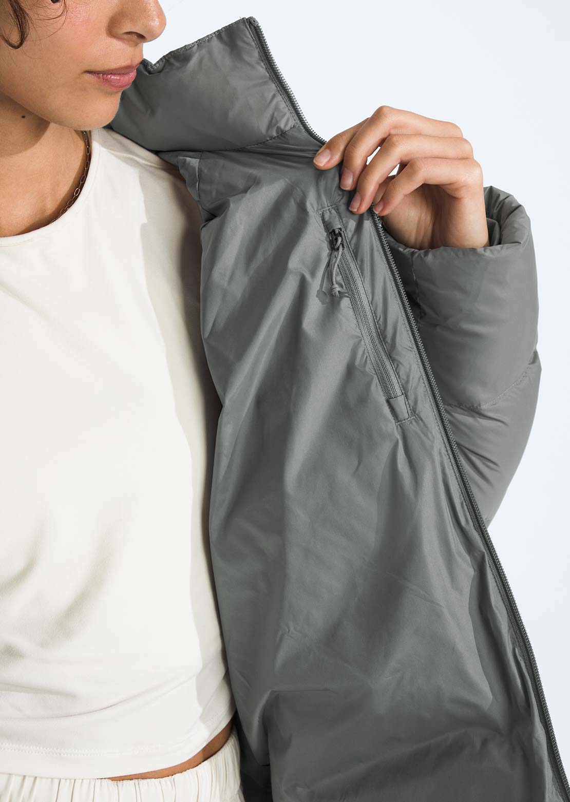 The North Face Women's Hydrenalite City Long Down Hooded Parka Smoked Pearl