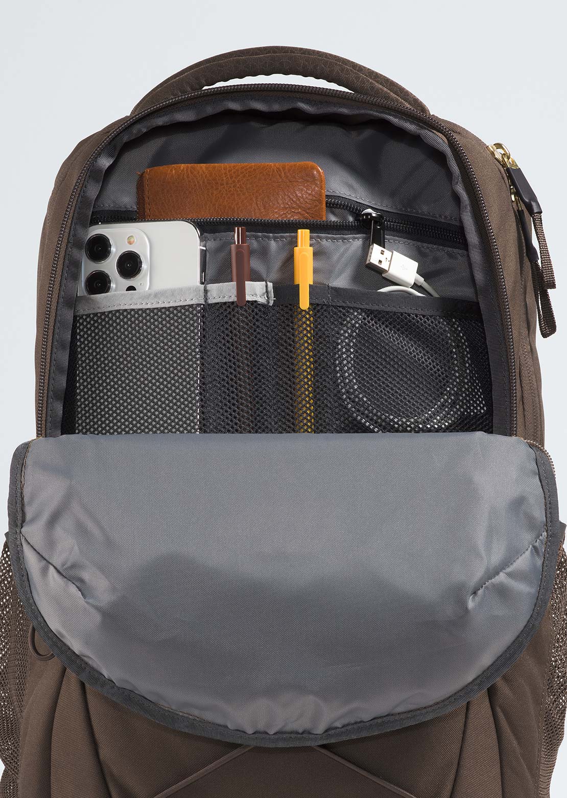 The North Face Women's Jester Luxe Backpack Smokey Brown/Gold Metallic