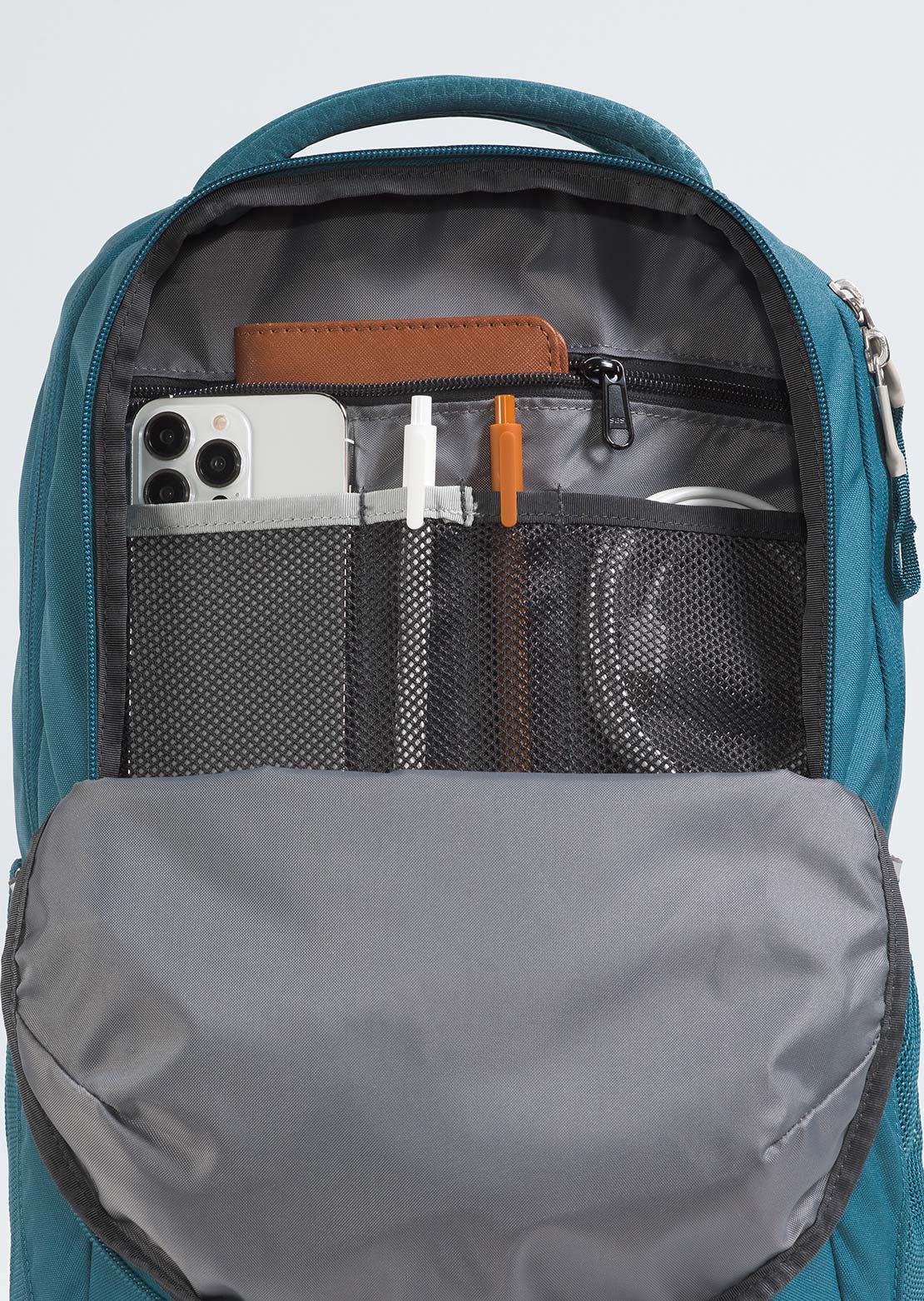 The North Face Women's Jester Luxe Backpack Space/Silver Metallic